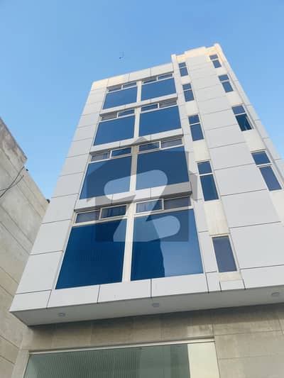 Slightly Used 100 Yard Commercial Building For Rent DHA Phase 8, Zulfiqar Commercial (Prime Location)