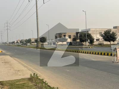 1 Kanal Plot For Sale DHA Phase 7 Q-Block