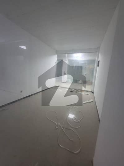 گلبرگ گرینز گلبرگ,اسلام آباد میں 1 مرلہ دفتر 20.0 ہزار میں کرایہ پر دستیاب ہے۔