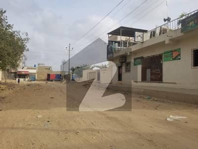 120 Sqyd Plot Available For Sale 40 Feet Raod contact Karim Amjadi