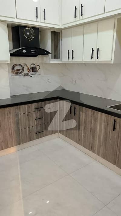 ٹیولِپ ٹاور سعدی روڈ,کراچی میں 2 کمروں کا 5 مرلہ فلیٹ 45.0 ہزار میں کرایہ پر دستیاب ہے۔