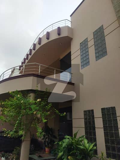 ڈی او ایچ ایس فیز 1 ملیر کنٹونمنٹ,کینٹ,کراچی میں 5 کمروں کا 1 کنال مکان 13.7 کروڑ میں برائے فروخت۔