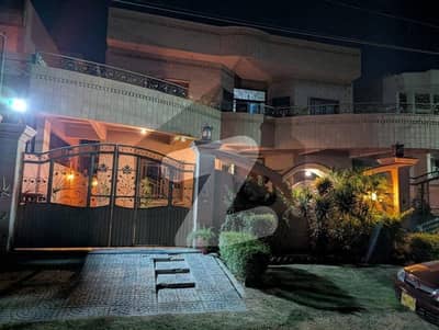 550 square yards 3-Bedroom newly renovated Portion Available for Rent in Malir Cantt, Karachi