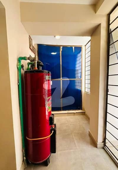 Ready To sale A Flat 2600 Square Feet In Askari 5 - Sector J Karachi