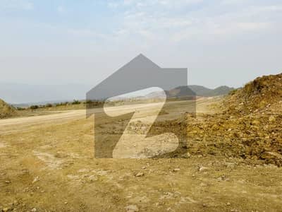 5 MARLA CLEAR AREA PLOT