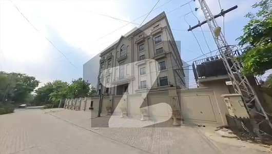 ظہور الہی روڈ گلبرگ,لاہور میں 2 کمروں کا 7 مرلہ فلیٹ 1.65 لاکھ میں کرایہ پر دستیاب ہے۔