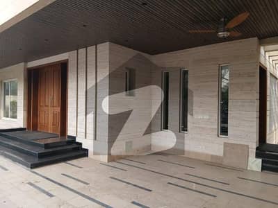 ایف ۔ 6 اسلام آباد میں 7 کمروں کا 18 مرلہ مکان 13.8 لاکھ میں کرایہ پر دستیاب ہے۔