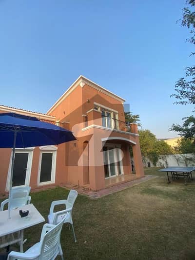 عمارکینیان ویوز اسلام آباد میں 5 کمروں کا 1 کنال مکان 8.9 کروڑ میں برائے فروخت۔