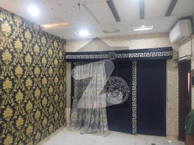8 MARLA UPPER PORTION FOR RENT IN JOHAR TOWN LAHORE