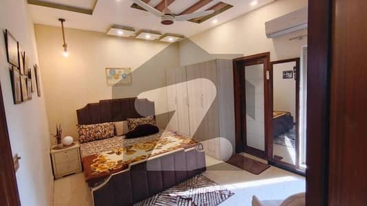 جوہر ٹاؤن فیز 2 جوہر ٹاؤن,لاہور میں 2 کمروں کا 5 مرلہ زیریں پورشن 80.0 ہزار میں کرایہ پر دستیاب ہے۔