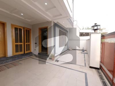 B1 low budget Rent 10 Marla