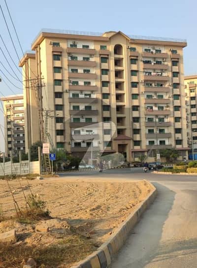 عسکری 11 ۔ سیکٹر بی عسکری 11,عسکری,لاہور میں 3 کمروں کا 11 مرلہ فلیٹ 1.03 لاکھ میں کرایہ پر دستیاب ہے۔