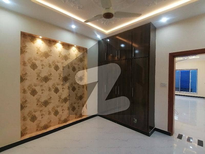Gulshan-e-Ravi - Block G Lower Portion Sized 8 Marla For rent Gulshan-e ...