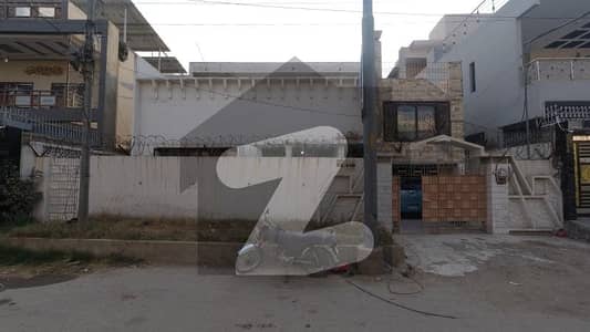 House Available For Sale Demolish 400 Square Yard