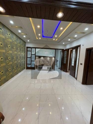 ایڈن آچرڈ فیصل آباد میں 3 کمروں کا 5 مرلہ مکان 2.05 کروڑ میں برائے فروخت۔