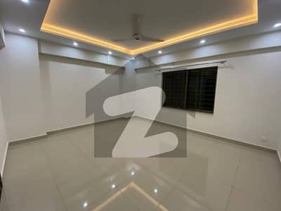 10 Marla 3 Bedrooms New Design Flat.