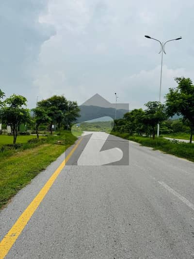 ای ۔ 12/3 ای ۔ 12,اسلام آباد میں 10 مرلہ رہائشی پلاٹ 3.45 کروڑ میں برائے فروخت۔