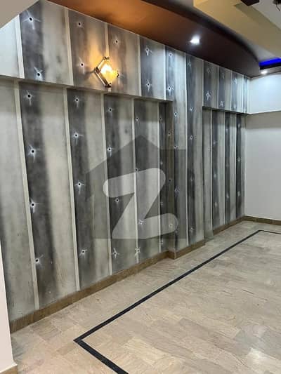 گلستانِِ جوہر ۔ بلاک اے 3 گلستانِ جوہر,کراچی میں 3 کمروں کا 6 مرلہ فلیٹ 1.65 کروڑ میں برائے فروخت۔