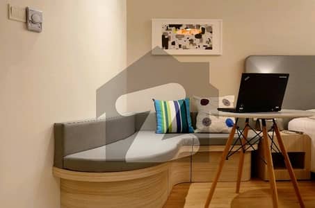 بحریہ ٹاؤن سیکٹر سی بحریہ ٹاؤن,لاہور میں 2 کمروں کا 4 مرلہ فلیٹ 1.25 کروڑ میں برائے فروخت۔