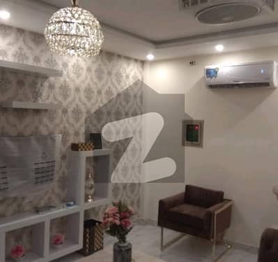 بحریہ ٹاؤن سیکٹر سی بحریہ ٹاؤن,لاہور میں 2 کمروں کا 4 مرلہ فلیٹ 1.23 کروڑ میں برائے فروخت۔