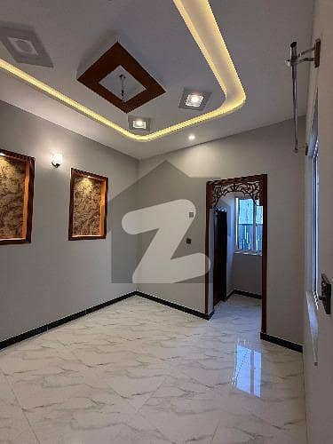 ریگی ماڈل ٹاؤن فیز 3 ۔ بلاک ڈی2 ریگی ماڈل ٹاؤن فیز 3,ریگی ماڈل ٹاؤن,پشاور میں 8 کمروں کا 5 مرلہ مکان 2.85 کروڑ میں برائے فروخت۔