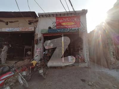 شجاع آباد ملتان میں 3 مرلہ دکان 1.59 کروڑ میں برائے فروخت۔