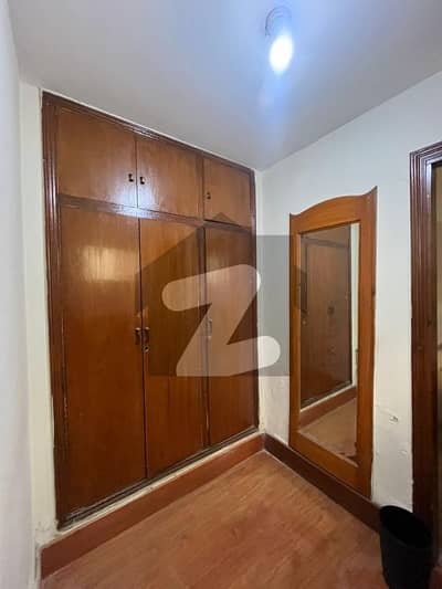Beautiful Ground Portion For Rent In F10