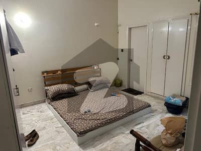 گلستانِِ جوہر ۔ بلاک 14 گلستانِ جوہر,کراچی میں 7 کمروں کا 10 مرلہ مکان 5.5 کروڑ میں برائے فروخت۔