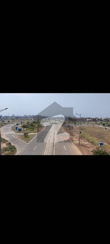 ڈی ایچ اے 9 ٹاؤن ۔ بلاک ڈی ڈی ایچ اے 9 ٹاؤن,ڈیفنس (ڈی ایچ اے),لاہور میں 5 مرلہ رہائشی پلاٹ 1.15 کروڑ میں برائے فروخت۔