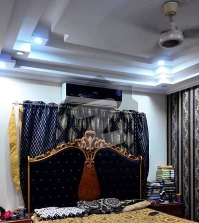 ڈی ایچ اے فیز 2 - بلاک ایس فیز 2,ڈیفنس (ڈی ایچ اے),لاہور میں 4 کمروں کا 10 مرلہ مکان 5.25 کروڑ میں برائے فروخت۔ ڈی ایچ اے فیز 2 - بلاک ایس فیز 2,ڈیفنس (ڈی ایچ اے),لاہور میں 4 کمروں کا 10 مرلہ مکان 5.25 کروڑ میں برائے فروخت۔