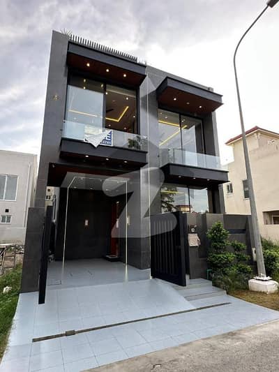 DHA phase 6 hot location use condition 5 Marla lower portion available for rent