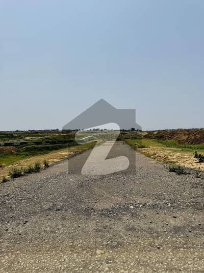 25x40 Investor Price Plot For Sale In E-12/1