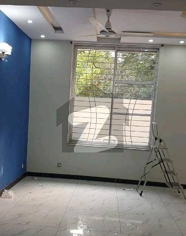 10 Marla House For Sale In Faisal Town