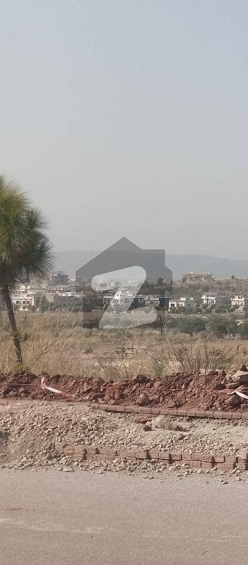 بحریہ انکلیو - سیکٹر جے بحریہ انکلیو,بحریہ ٹاؤن,اسلام آباد میں 8 مرلہ رہائشی پلاٹ 55.0 لاکھ میں برائے فروخت۔