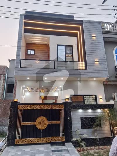 الحفیظ گارڈن - فیز 2 مین کینال بینک روڈ,لاہور میں 3 کمروں کا 3 مرلہ مکان 1.35 کروڑ میں برائے فروخت۔