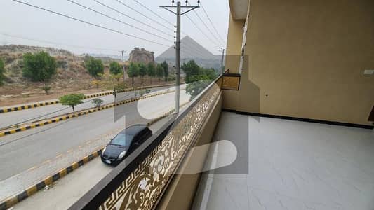 اڈیالہ روڈ راولپنڈی میں 4 کمروں کا 7 مرلہ مکان 2.45 کروڑ میں برائے فروخت۔