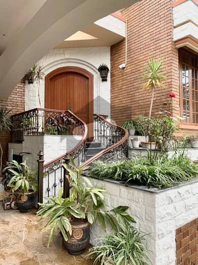 Fazaia Rawalpindi, Triple Storey 600 Sq Yds Fully Furnished House For Sale, Designed &A Constructed By NESPAK,