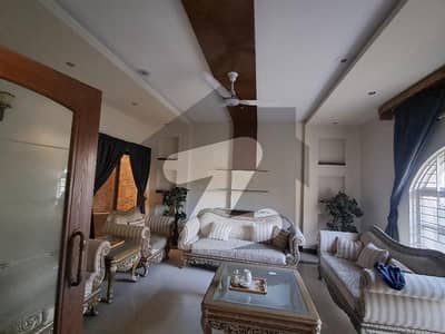 01 Kanal House Available For Sale 01 Kanal House Available For Sale