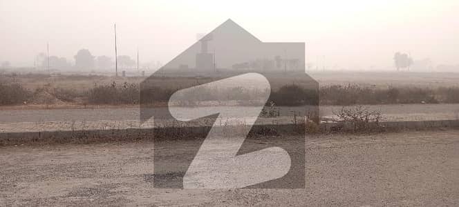 ڈی ایچ اے فیز9 پریزم ڈی ایچ اے ڈیفینس,لاہور میں 1 کنال رہائشی پلاٹ 2.95 کروڑ میں برائے فروخت۔