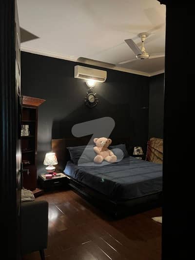 عسکری 11 عسکری,لاہور میں 4 کمروں کا 14 مرلہ مکان 6.2 کروڑ میں برائے فروخت۔