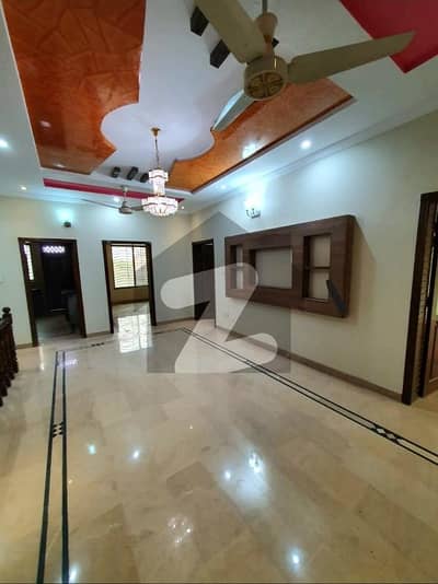 جی ۔ 13 اسلام آباد میں 4 کمروں کا 7 مرلہ مکان 1.64 لاکھ میں کرایہ پر دستیاب ہے۔