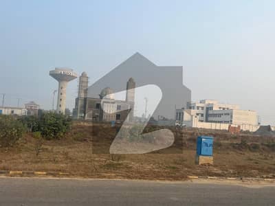 ایل ڈی اے سٹی فیز 1 - جناح سیکٹر ایل ڈی اے سٹی فیز 1,ایل ڈی اے سٹی,ایل ڈی اے روڈ,لاہور میں 10 مرلہ رہائشی پلاٹ 2.8 کروڑ میں برائے فروخت۔