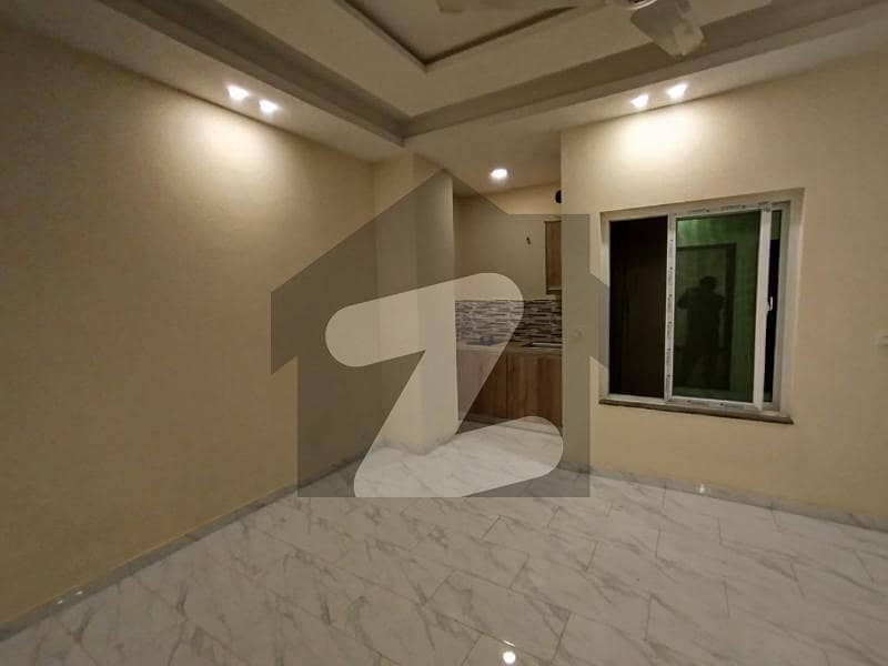 Luxurious 2-Bed Semi-Furnished Apartment Available In Gulberg Greens Luxurious 2-Bed Semi-Furnished Apartment Available In Gulberg Greens