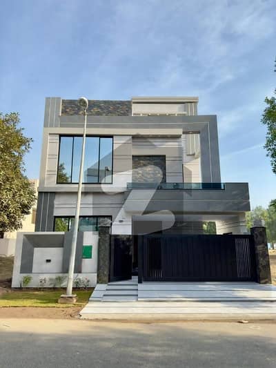 8 marla house available for sale in Bahira orchard Lahore