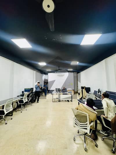 آئی ۔ 10/3 آئی ۔ 10,اسلام آباد میں 4 مرلہ دفتر 2.0 لاکھ میں کرایہ پر دستیاب ہے۔