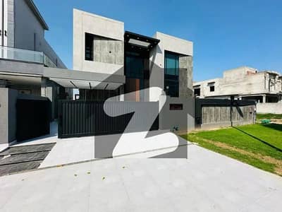 ڈی ایچ اے فیز 1 ڈیفنس (ڈی ایچ اے),لاہور میں 5 کمروں کا 1 کنال مکان 2.3 لاکھ میں کرایہ پر دستیاب ہے۔