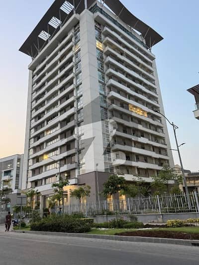 پینٹا سکوائر بائے ڈی ایچ اے لاهور ڈی ایچ اے فیز 5,ڈیفنس (ڈی ایچ اے),لاہور میں 1 کمرے کا 5 مرلہ فلیٹ 3.3 کروڑ میں برائے فروخت۔