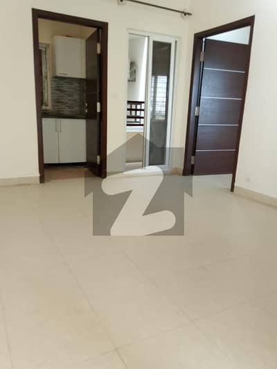1 BHK Unfurnished Apartments Available In Hamdan Heights