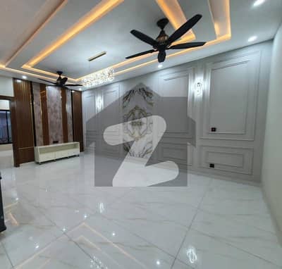 12 marla upper portion available for rent in bahria phase 7