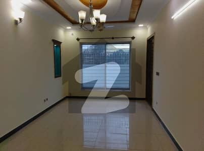 House for sale in G 11 2